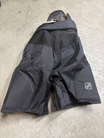 Medium  Boston Bruins CCM HPTK Hockey Pants Pro Stock (Used)