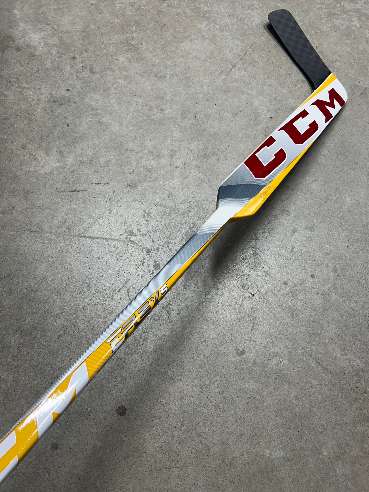 Left Hand 25” CCM EFLEX 5 Prolite Goalie Stick New