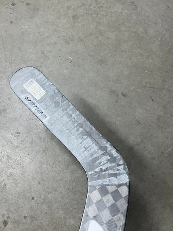Left Hand 27” Bauer Hyperlite Goalie Stick (used)