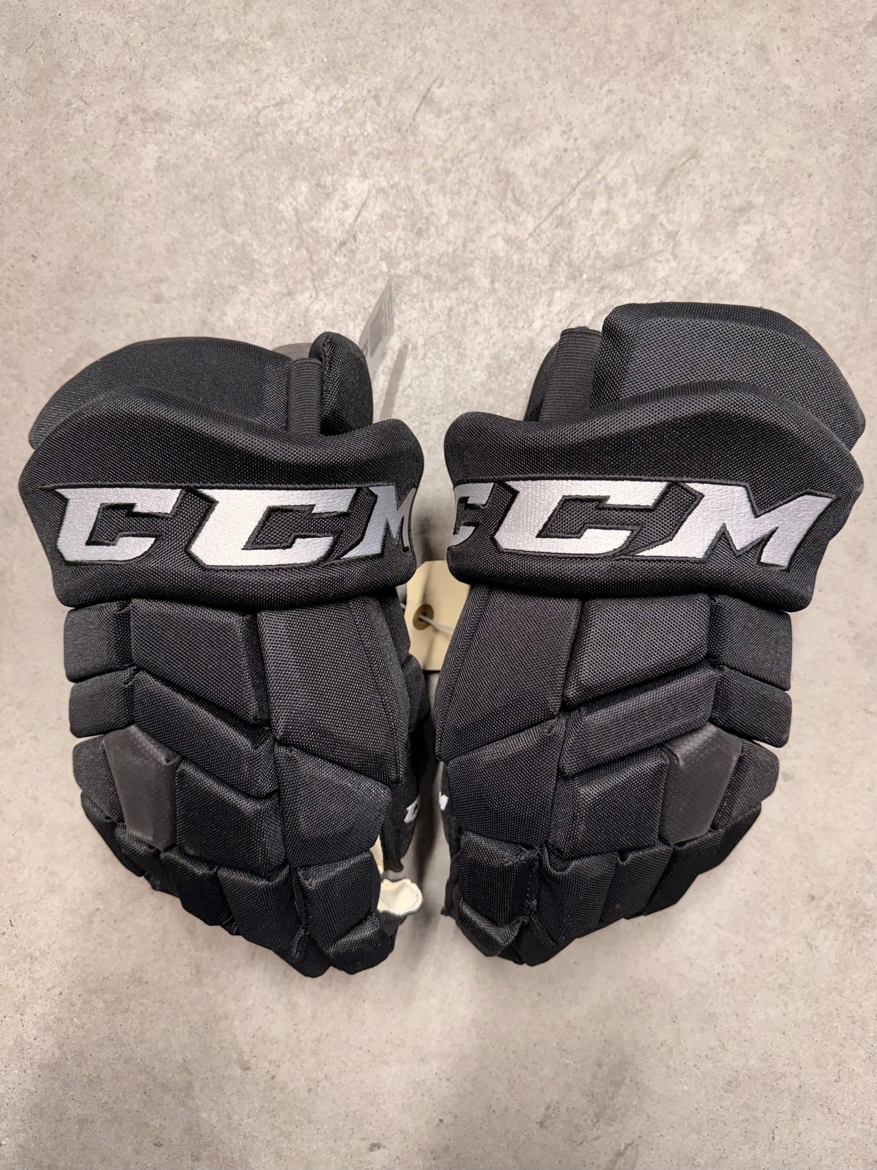 15” CCM HGTK Custom LA Kings Hockey Gloves New