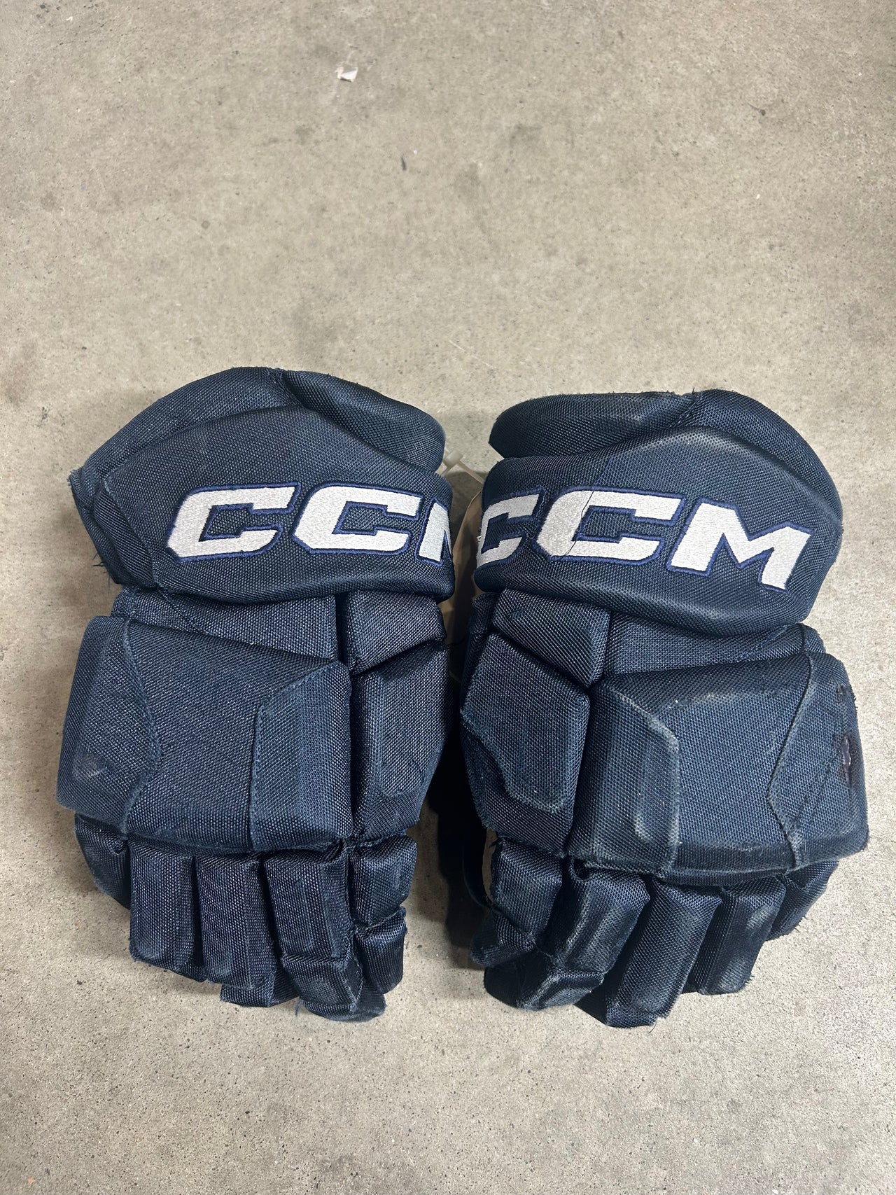 14” CCM Pro Stock QMJHL Hockey Gloves Used