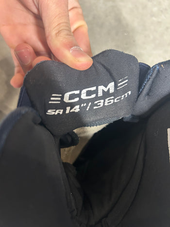 14” CCM Pro Stock QMJHL Hockey Gloves Used