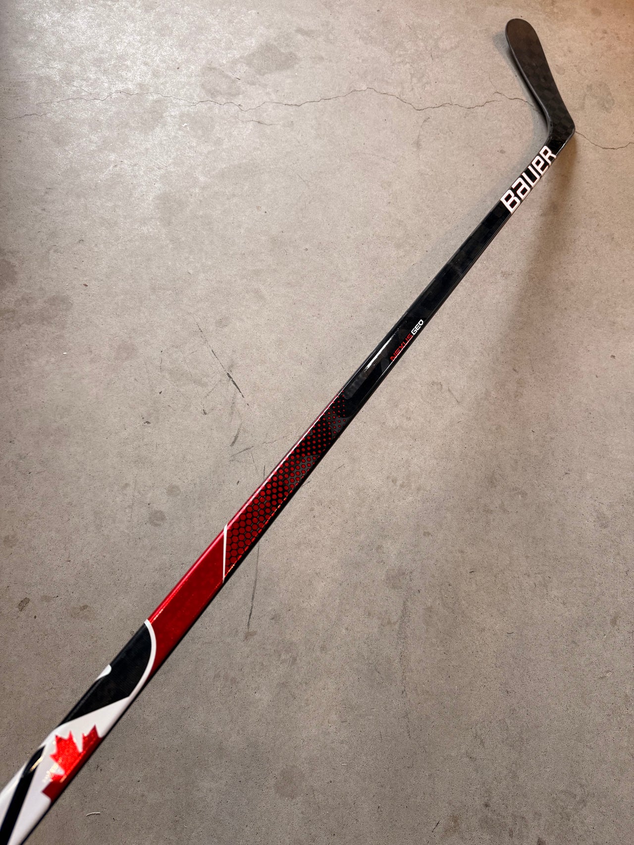 Left Hand 65 Flex P92 Team Canada Bauer Nexus Sync New