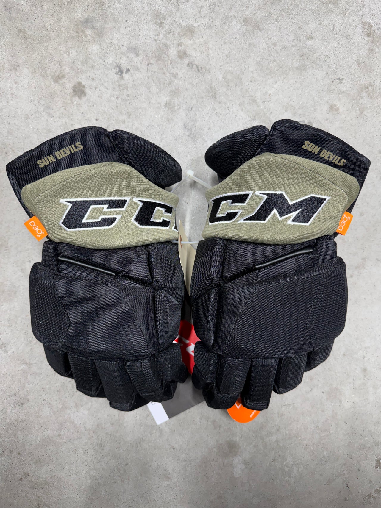 15” CCM HGPJSPP Custom Arizona Sun Devils Hockey Gloves New