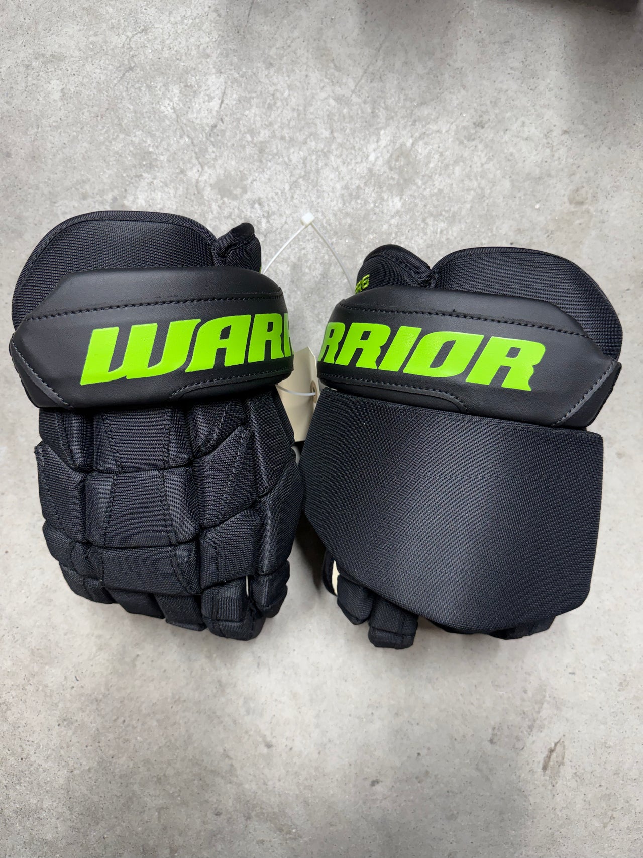 13” Warrior Covert Custom Dallas Stars Hockey Gloves New