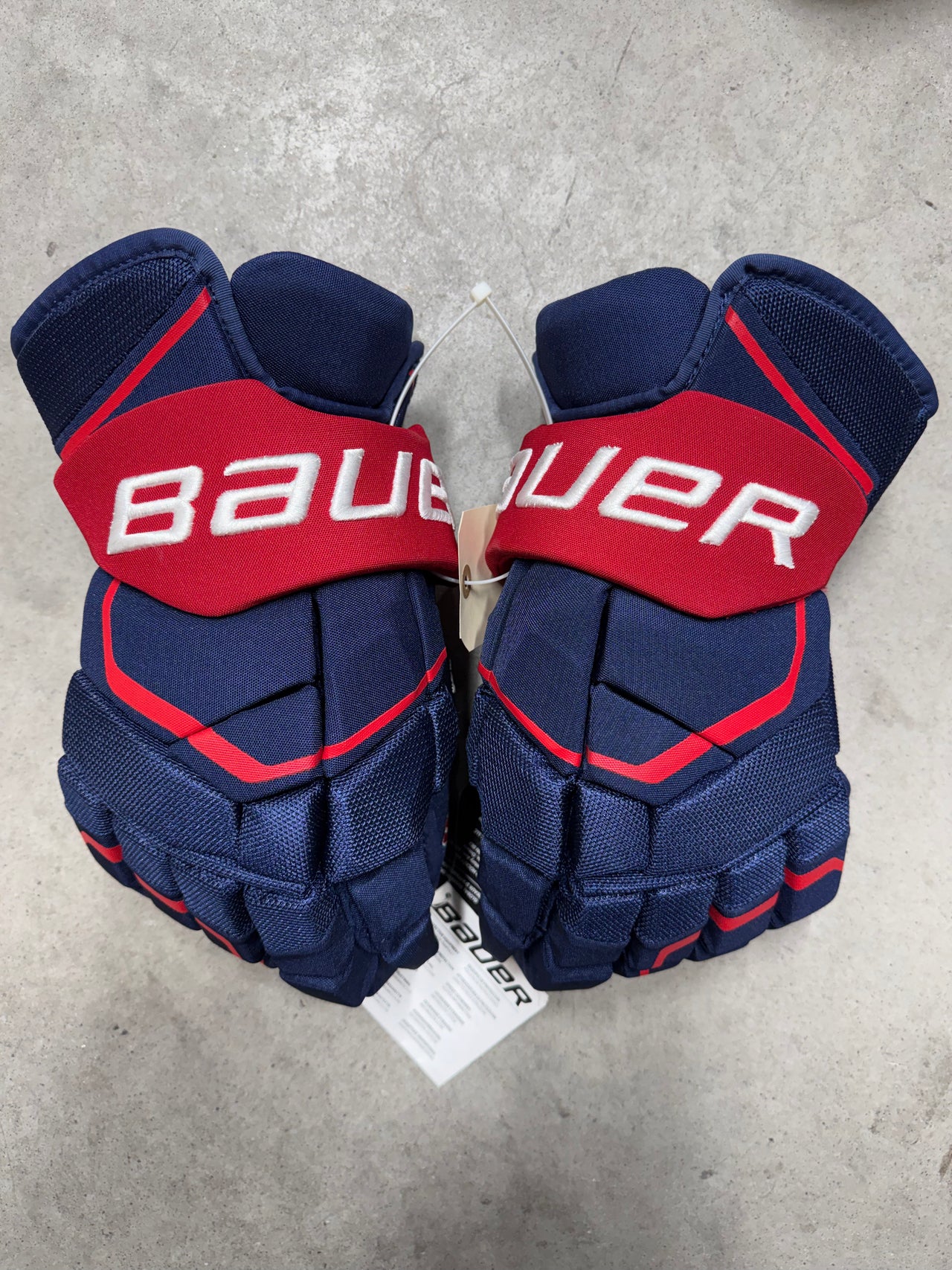 15” Bauer Supreme 2S Pro Gloves Team USA Pro Stock New