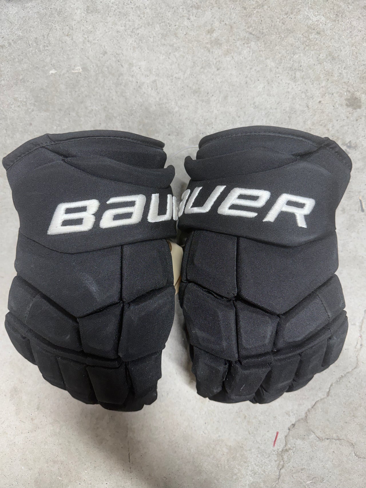 15” Bauer Supreme Ultrasonic Gloves Dallas Stars Pro Stock Used Like New