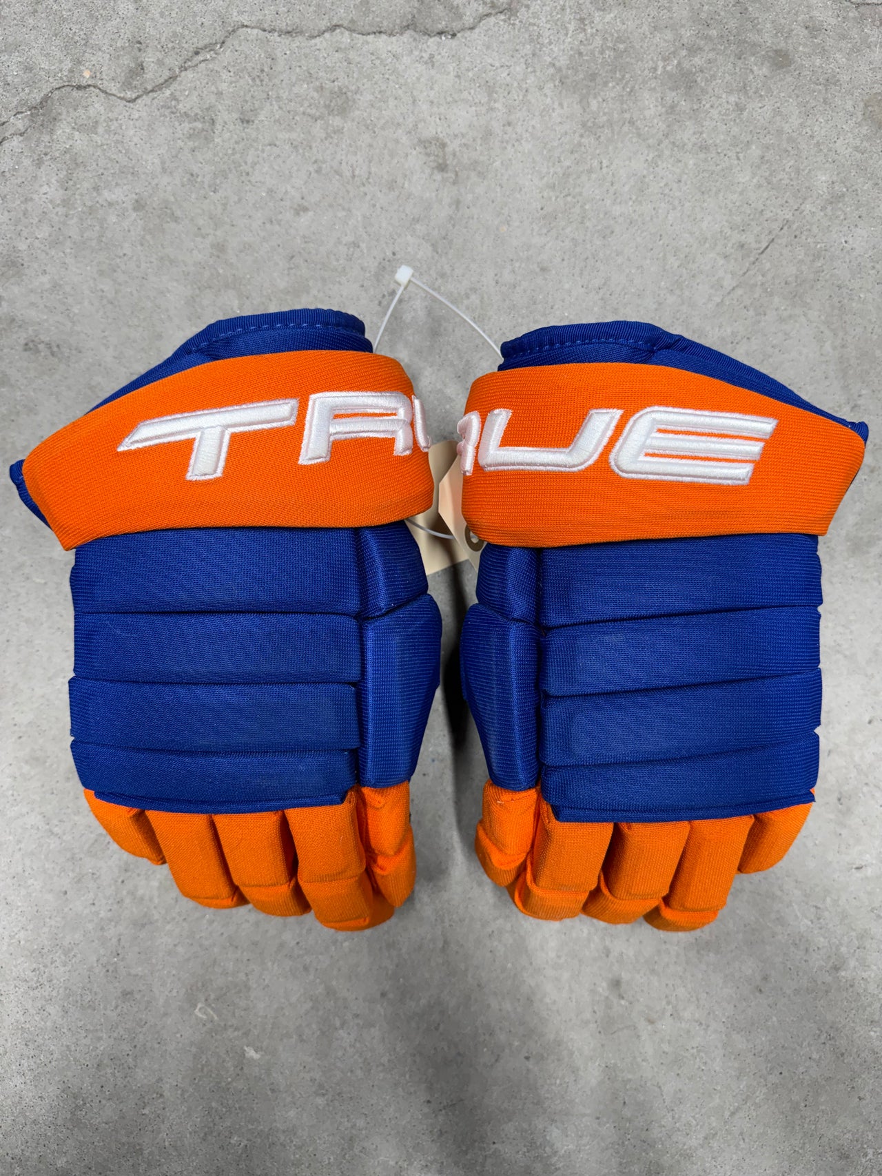 13.5” True 4 Roll Pro Edmonton Oilers Pro Stock Hockey Gloves (New)