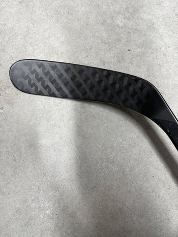Left Hand 90 Flex Custom P28 CCM Jetspeed FT7 Pro (New)