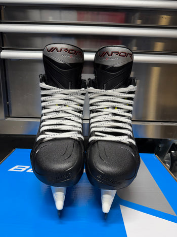 Bauer Hyperlite 2 Skate Size 10 Fit 3 NCAA Pro Stock (New)