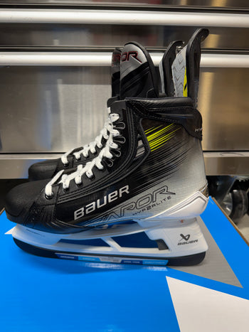 Bauer Hyperlite 2 Skate Size 10 Fit 3 NCAA Pro Stock (New)