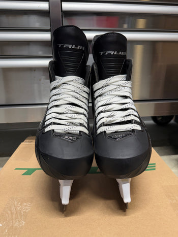 True Catalyst Pro Skate Size 9 NHL Pro Stock (New)