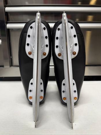 True Catalyst Pro Skate Size 6 NHL Pro Stock (New)