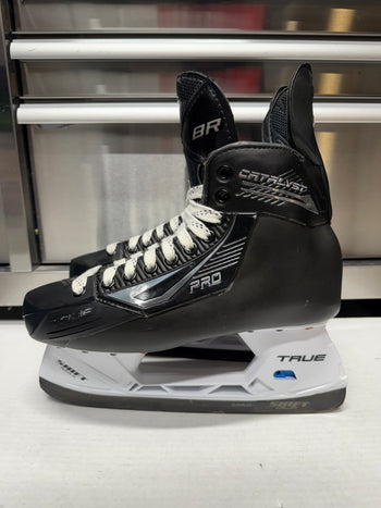 True Catalyst Pro Skate Size 8 NHL Pro Stock (New)