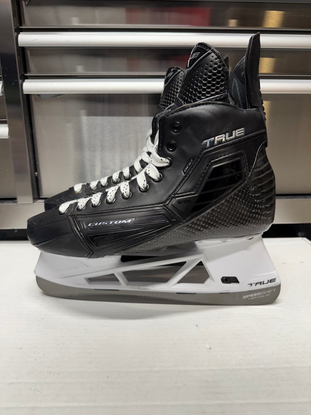 True SVH Custom Pro Skate Size 11 NHL Pro Stock (Used)