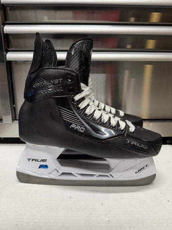 True Catalyst Pro Skate Size 10 NHL Pro Stock (New)