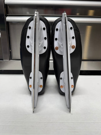 True Catalyst Pro Skate Size 4 PWHL Pro Stock (New)