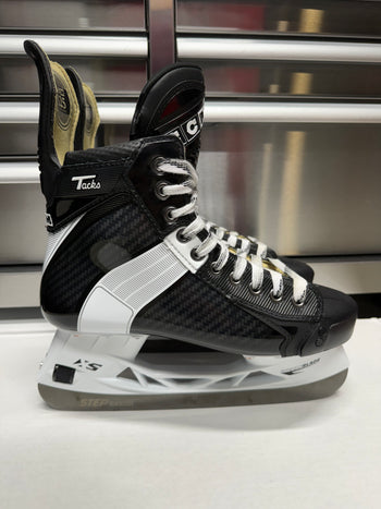 CCM XF Pro 652 Skate Size 8 Regular Width Ohio State Pro Stock