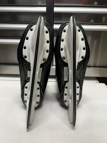 Bauer Shadow Skate Size 9 FIT 2 (New) NCAA Pro Stock