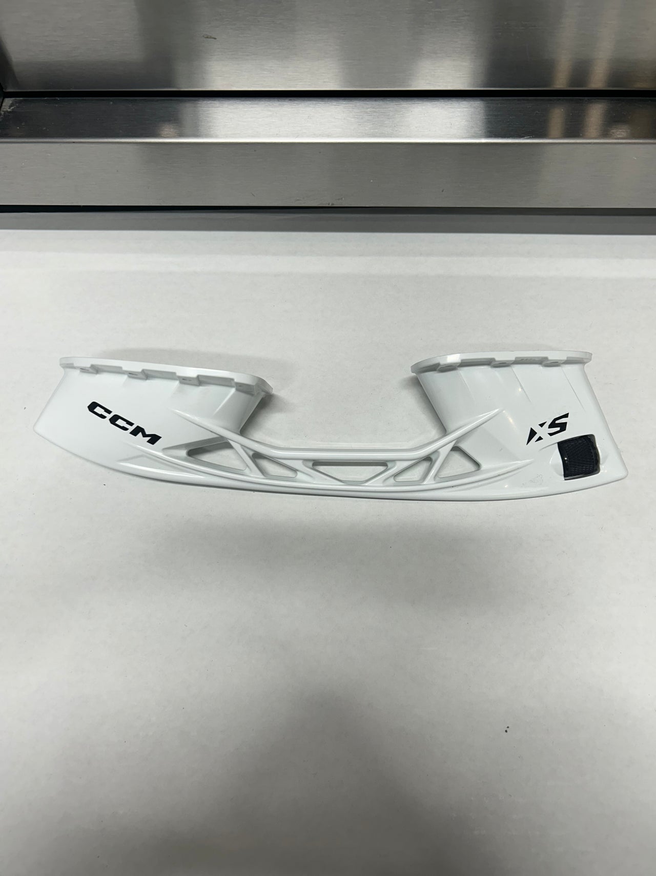 Left CCM XS Holder Senior Size 280mm (New) OHL Pro Stock