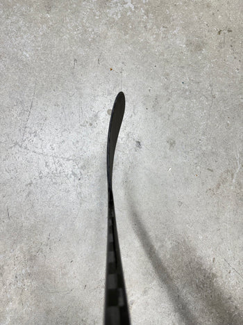 Left Hand 87 Flex P92 Bauer Vapor Flylite (Used) NHL Pro Stock
