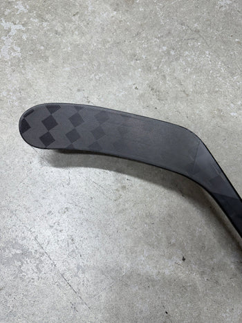 Left Hand 65 Flex P28M Pro Stock CCM Jetspeed FT7 Pro (New)