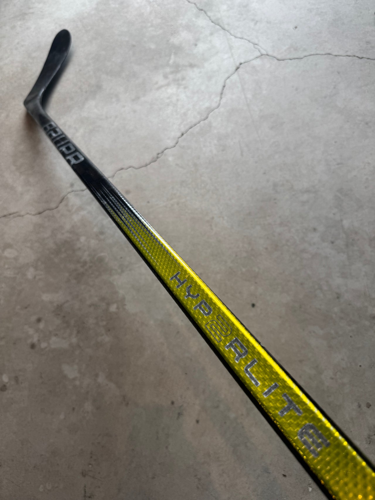BAUER HYPERLITE 2 - 77 FLEX - P28 - RIGHT HAND - SENIOR - RESTORED