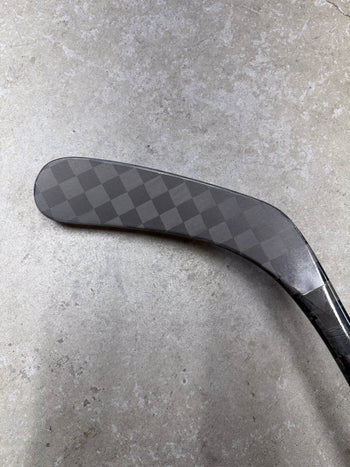 Left Hand 77 Flex P92 Bauer Hyperlite2 Pro Stock (New)