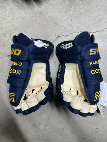 13” Sherwood Code 3 Pro Stock Hockey Gloves William Nylander Team Sweden