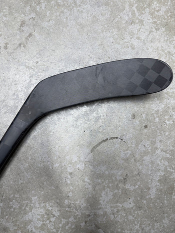 Right Hand 82 Flex P28M Bauer Tracer (Used)