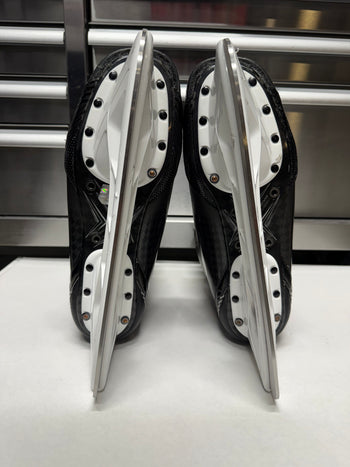 Bauer Shadow Skate Size 9.5 FIT 3 (Used) Toronto Maple Leafs Pro Stock