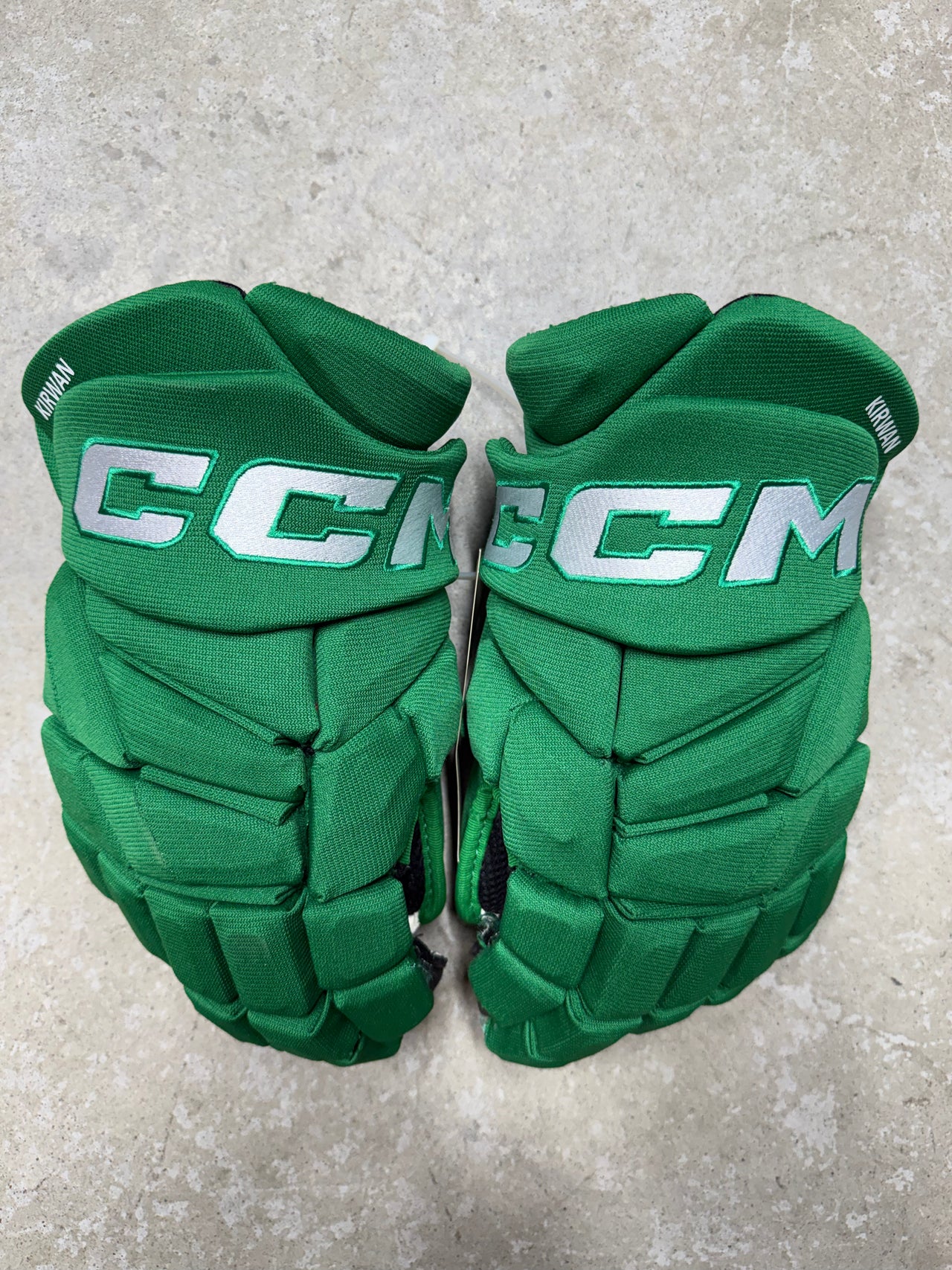 14” CCM Jetspeed FT8 Pro Gloves Toronto St Pats Pro Stock (Used)
