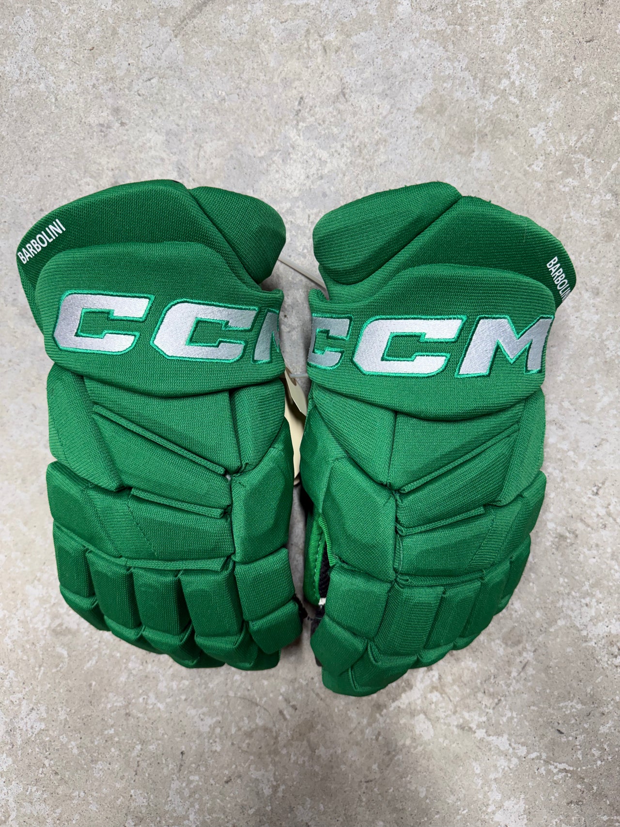 15” CCM Jetspeed FT8 Pro Gloves Toronto St Pats Pro Stock (Used)