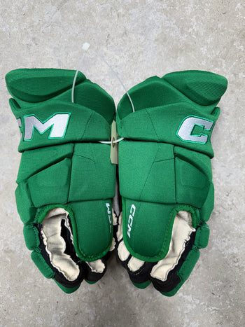 15” CCM Jetspeed FT8 Pro Gloves Toronto St Pats Pro Stock (Used)