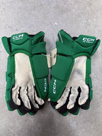 15” CCM Jetspeed FT8 Pro Gloves Toronto St Pats Pro Stock (Used)
