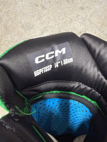 14” CCM Jetspeed FT8 Pro Gloves Toronto St Pats Pro Stock (Used)